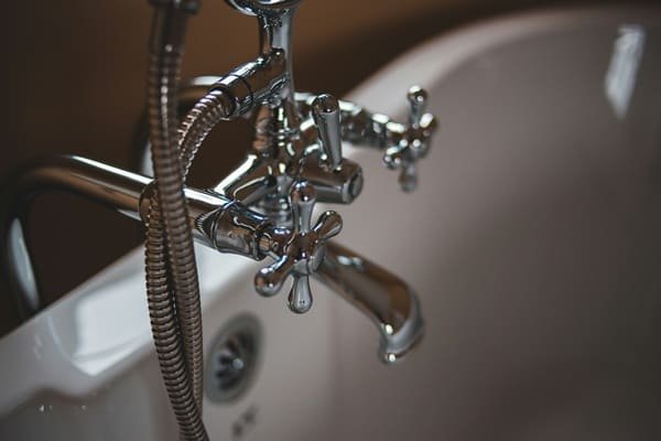 bathroom faucet installation