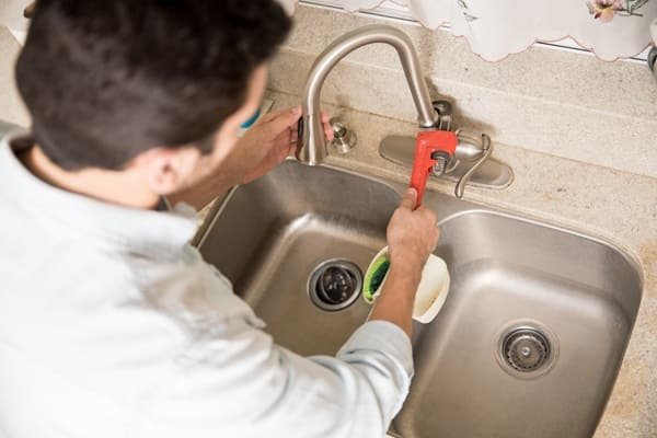 kitchen faucet repair